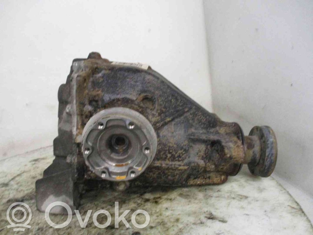 BMW 5 E60 E61 Galinis reduktorius 