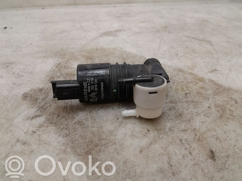 Citroen C4 Cactus Tuulilasi tuulilasinpesimen pumppu 