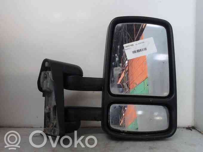 Renault Trafic I Elektryczne lusterko boczne drzwi przednich 