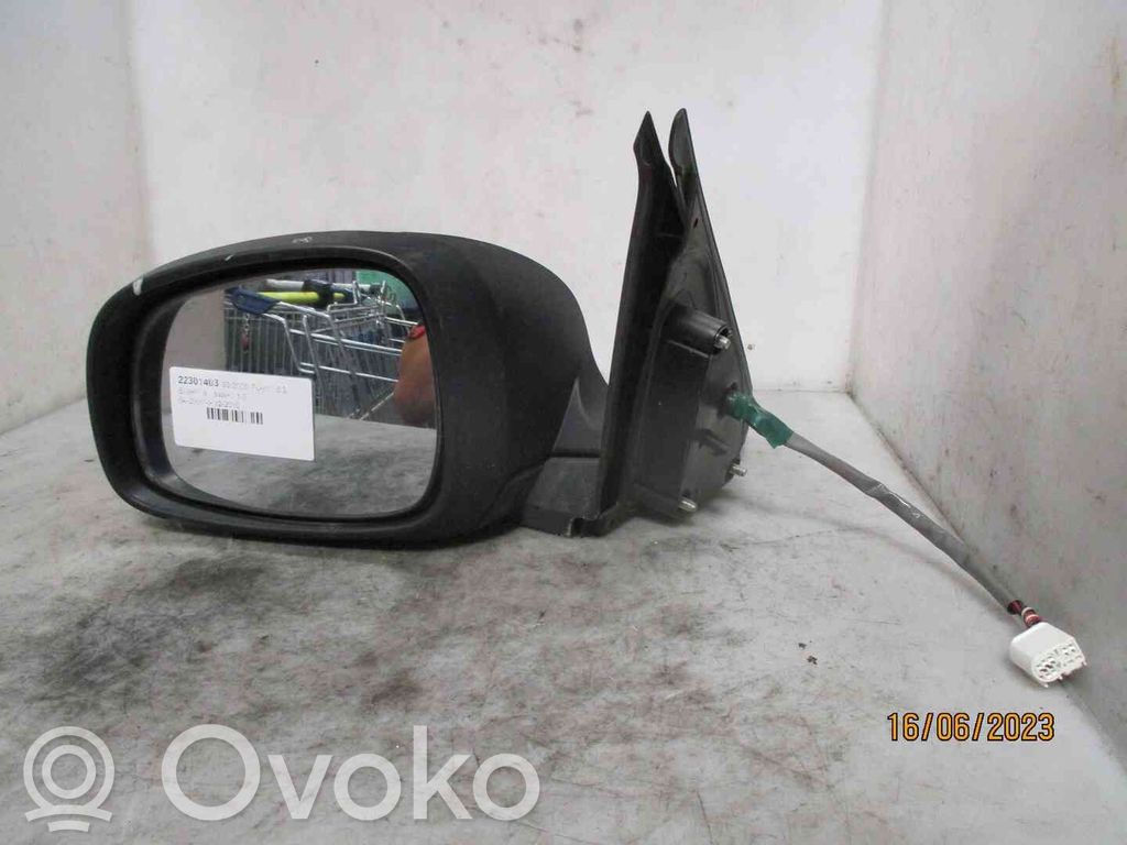 Suzuki Swift I Elektryczne lusterko boczne drzwi przednich 