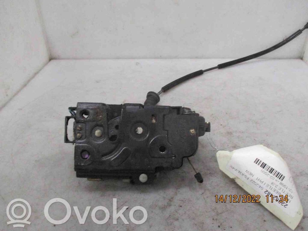 Volkswagen New Beetle Serrure de porte avant