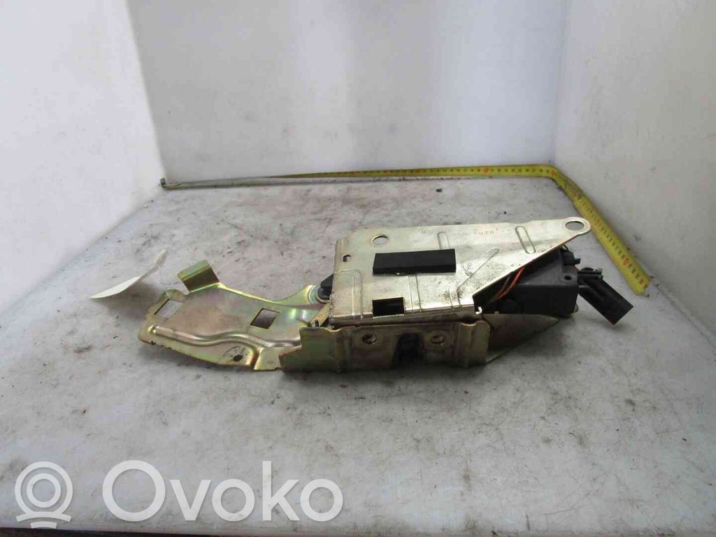 Smart ForTwo I Etuoven lukko 