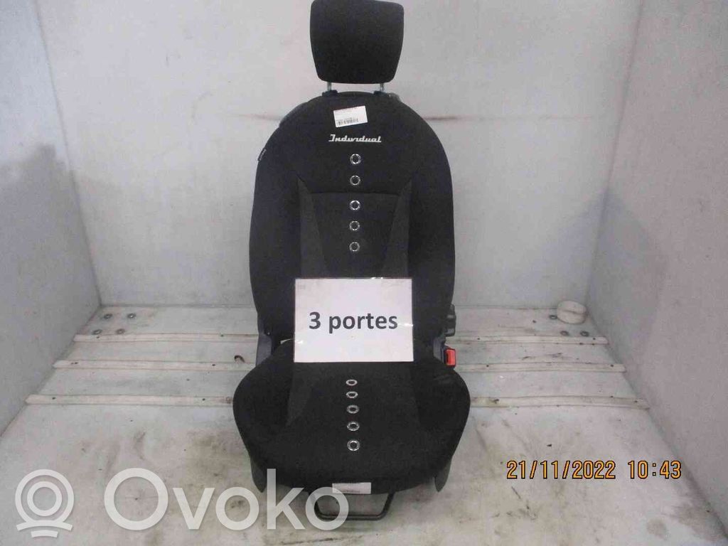 Etumatkustajan istuin   1705209,22201078,2541754,VDMS4