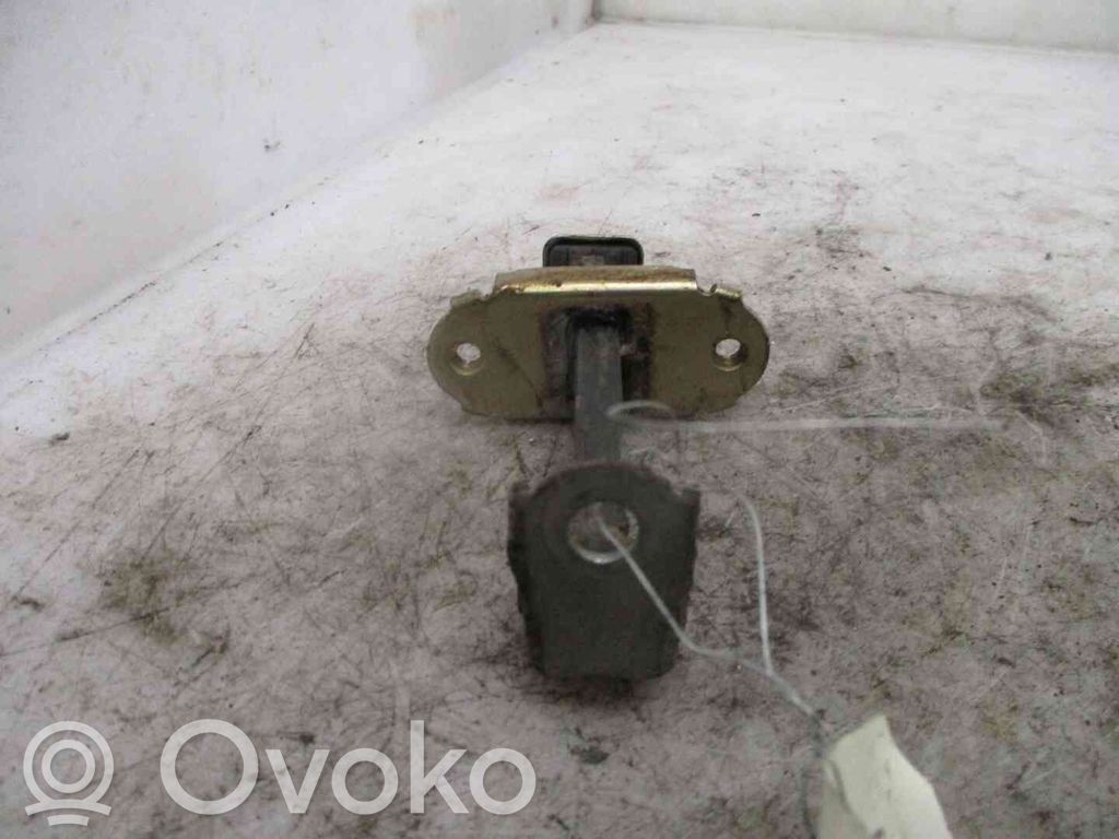 Nissan Almera Tino Ogranicznik drzwi tylnych 