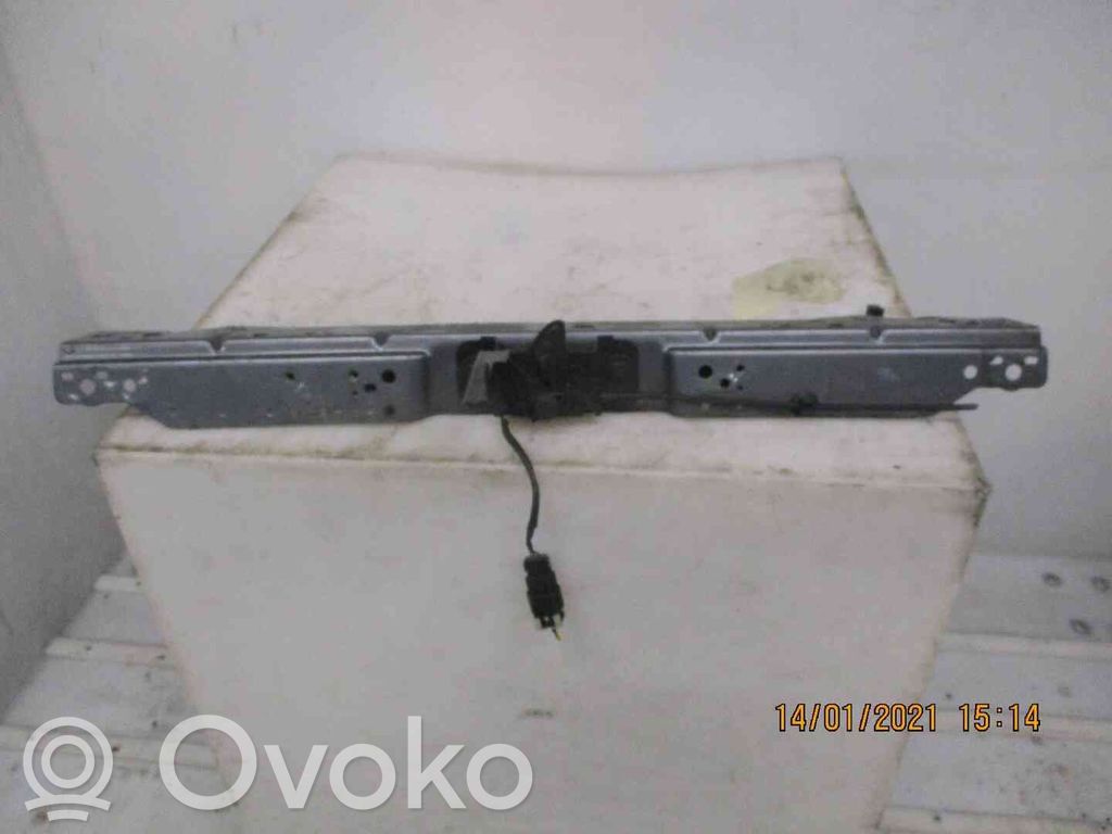 Chevrolet Cruze Staffa del pannello di supporto del radiatore parte superiore