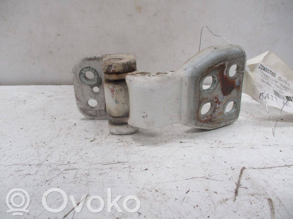 Loading door lower hinge   4870668,22400760,2741294,VDMS4