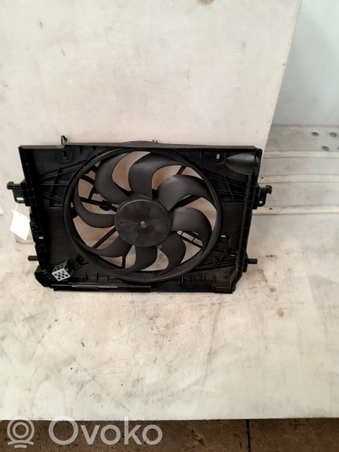 Renault Clio IV Ventilatore di raffreddamento elettrico del radiatore 