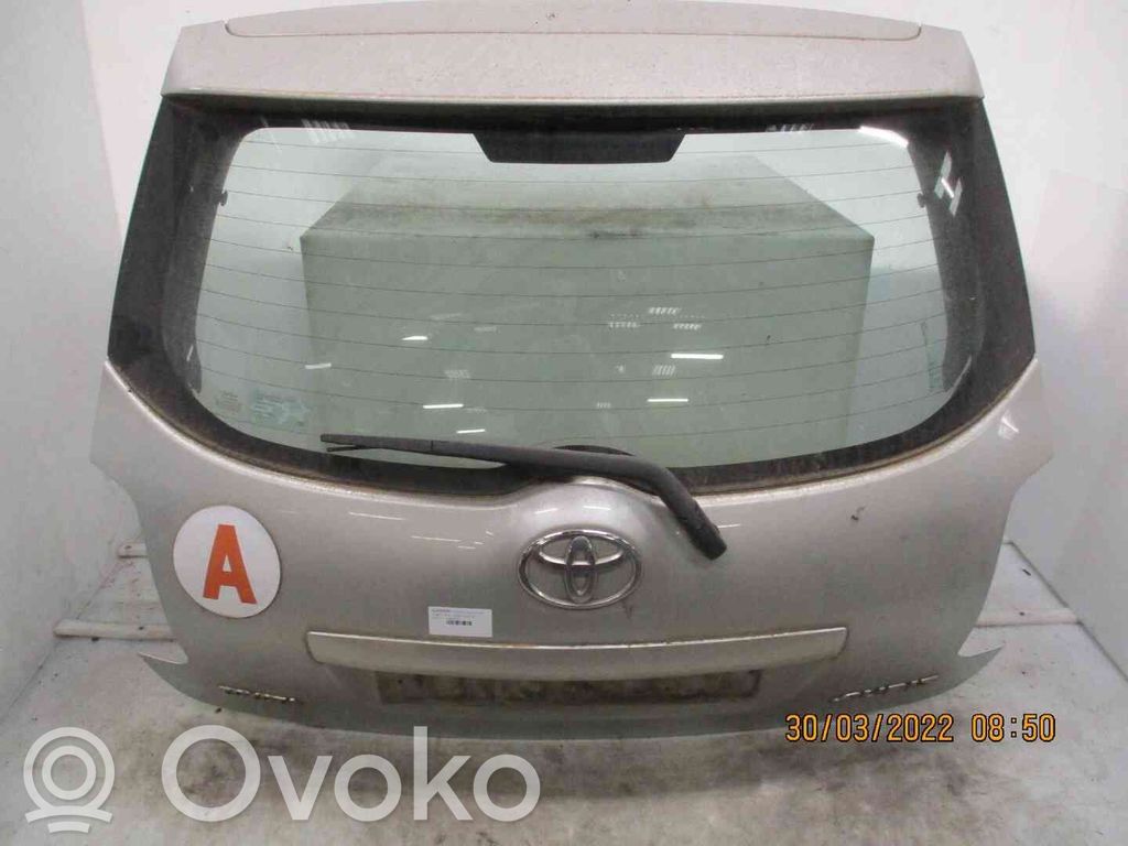 Toyota Aurion I Couvercle de coffre