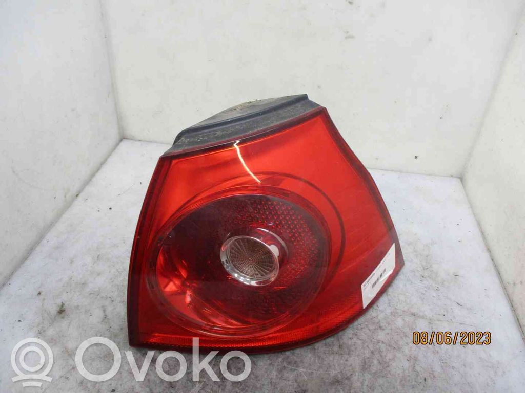 Volkswagen Golf V Lampă spate în caroserie 