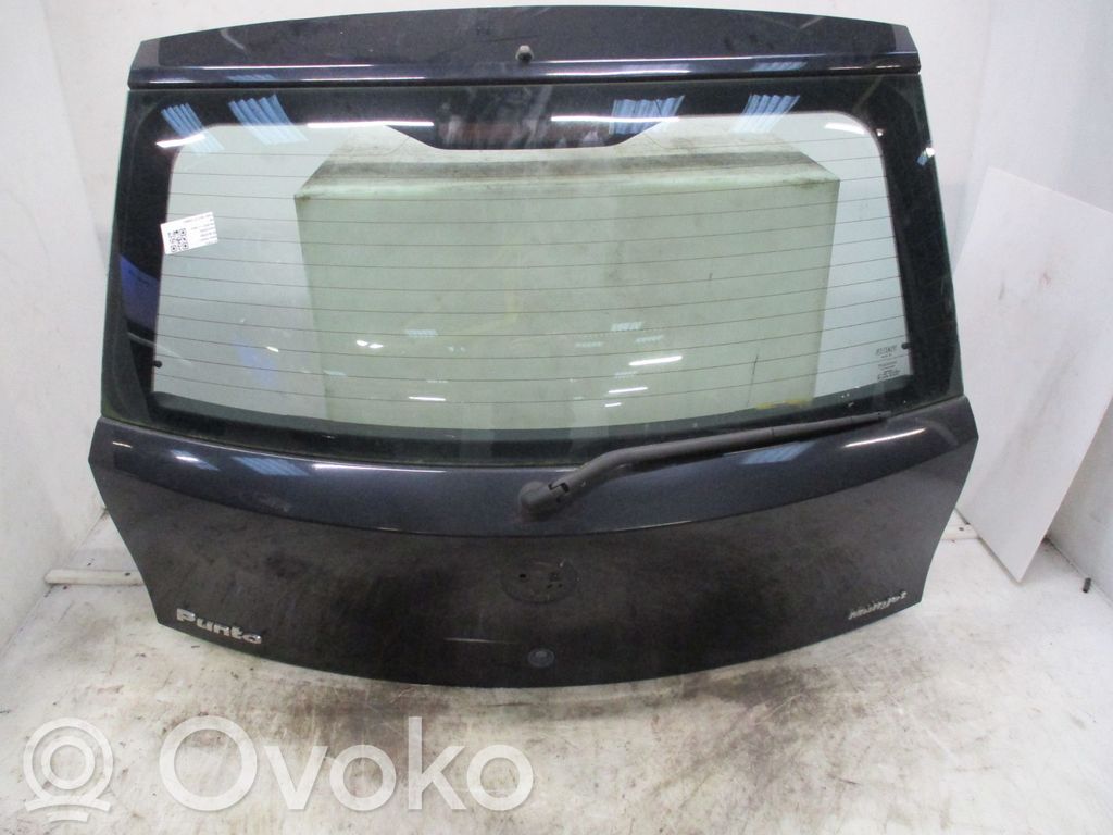 Fiat Grande Punto Tylna klapa bagażnika 