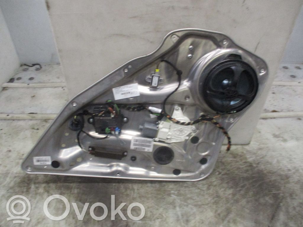Mercedes-Benz C W204 Takaoven ikkunan nostin moottorilla