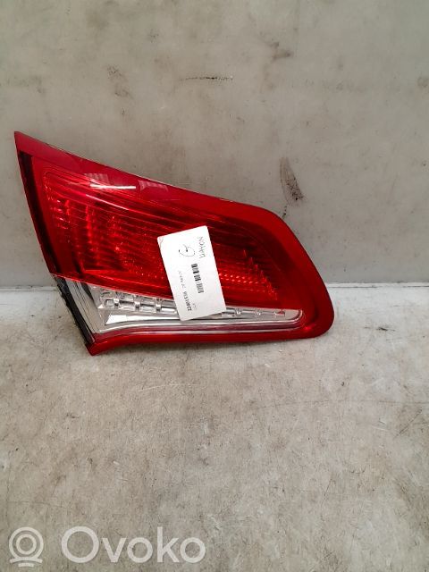 Citroen C4 II Lampă spate în capacul portbagajului 
