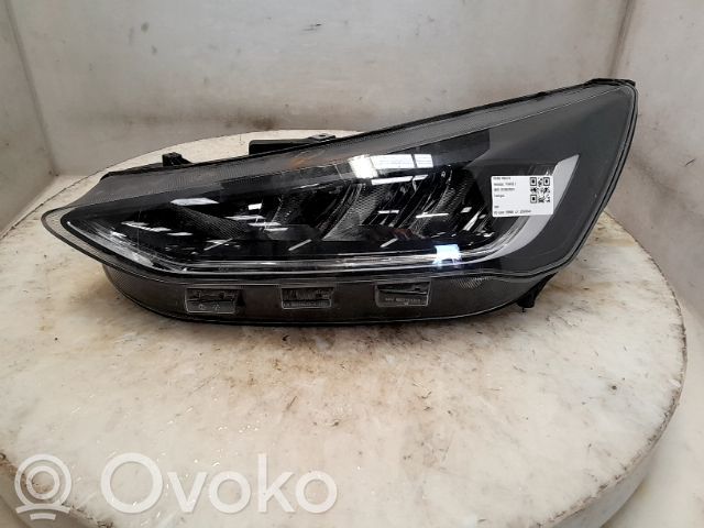 Ford Focus Headlight/headlamp 