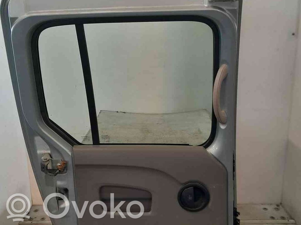 Renault Kangoo II Drzwi boczne / przesuwne 