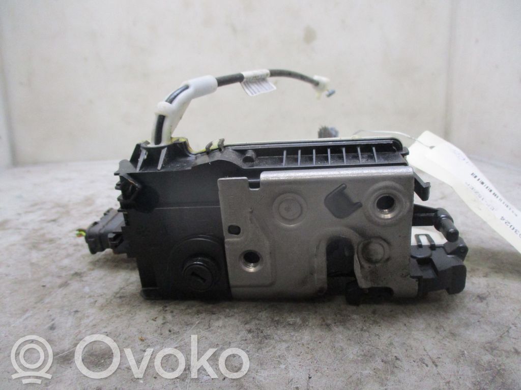 Peugeot 2008 I Zamek drzwi tylnych 