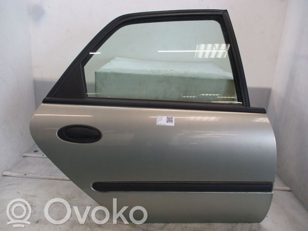 Renault Laguna I Portiera posteriore 