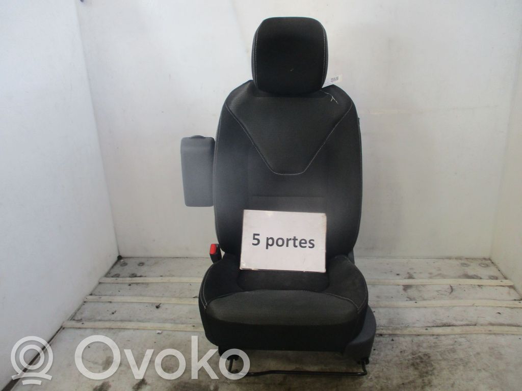 Renault Clio IV Fotel przedni kierowcy 