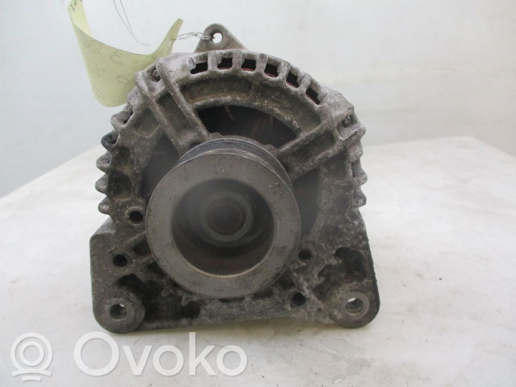 Renault Clio III Generator/alternator 