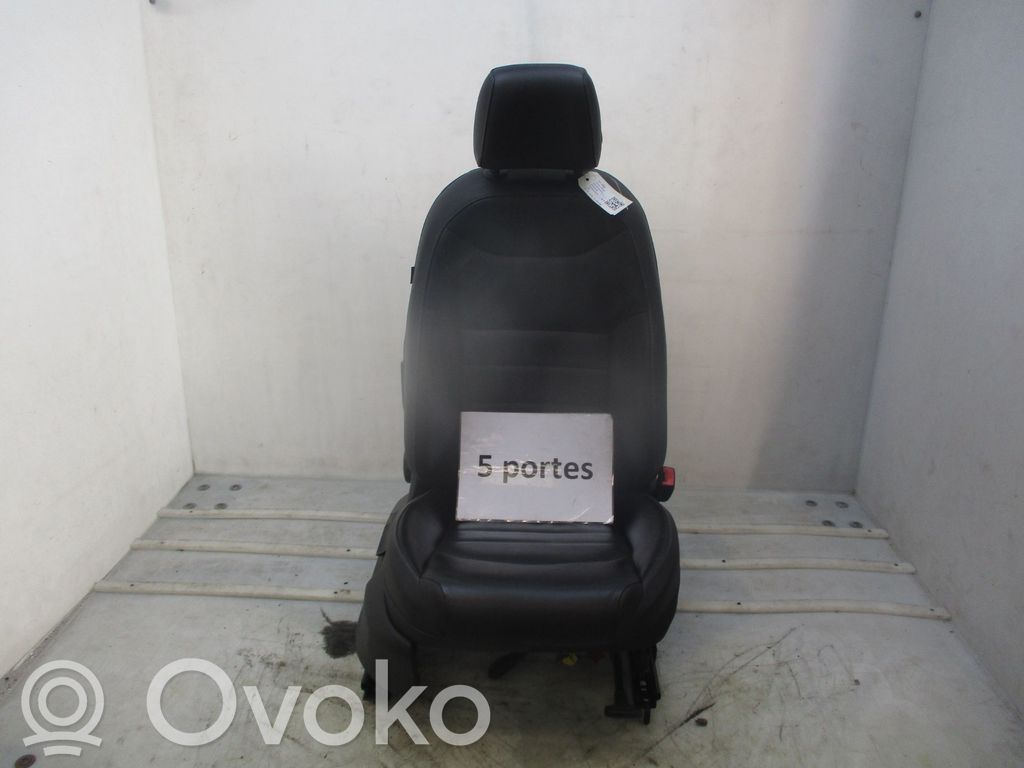 Etumatkustajan istuin   5QF881106J,22501049,7833720,VDMS4