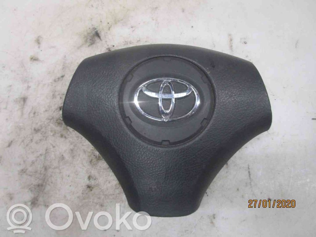 Toyota Corolla E120 E130 Vairo oro pagalvė 