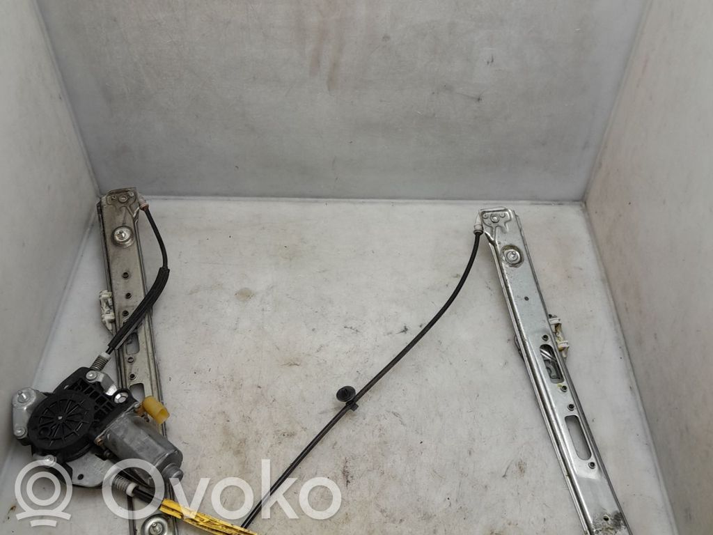 BMW 3 E46 Macara ușă față cu motor 