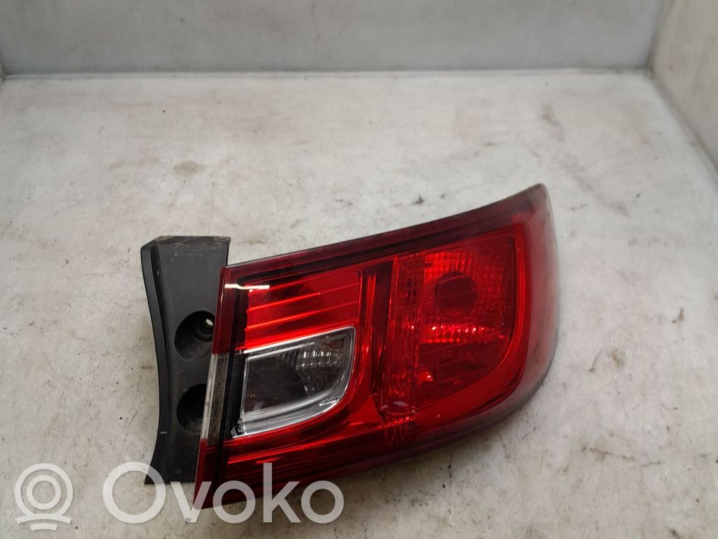 Renault Clio IV Lampă spate în caroserie 