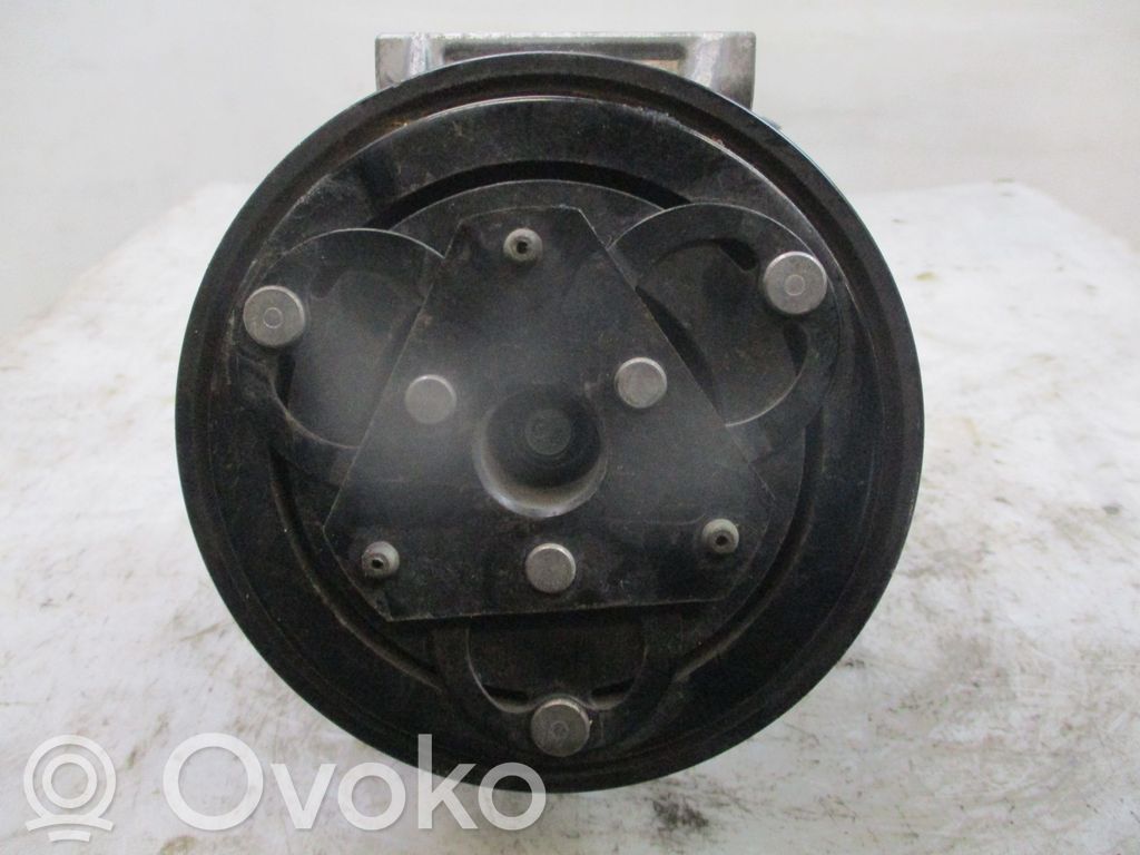 Nissan Juke I F15 Compresor (pompă) aer condiționat (A/C) 