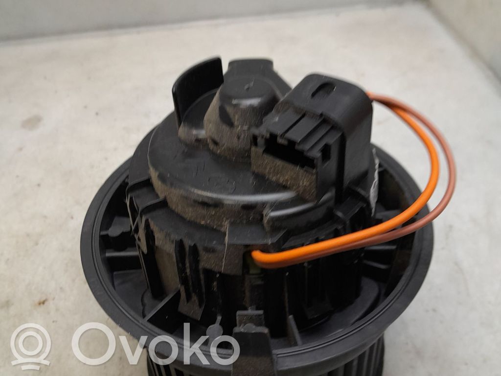 Peugeot 108 Ventola riscaldamento/ventilatore abitacolo 