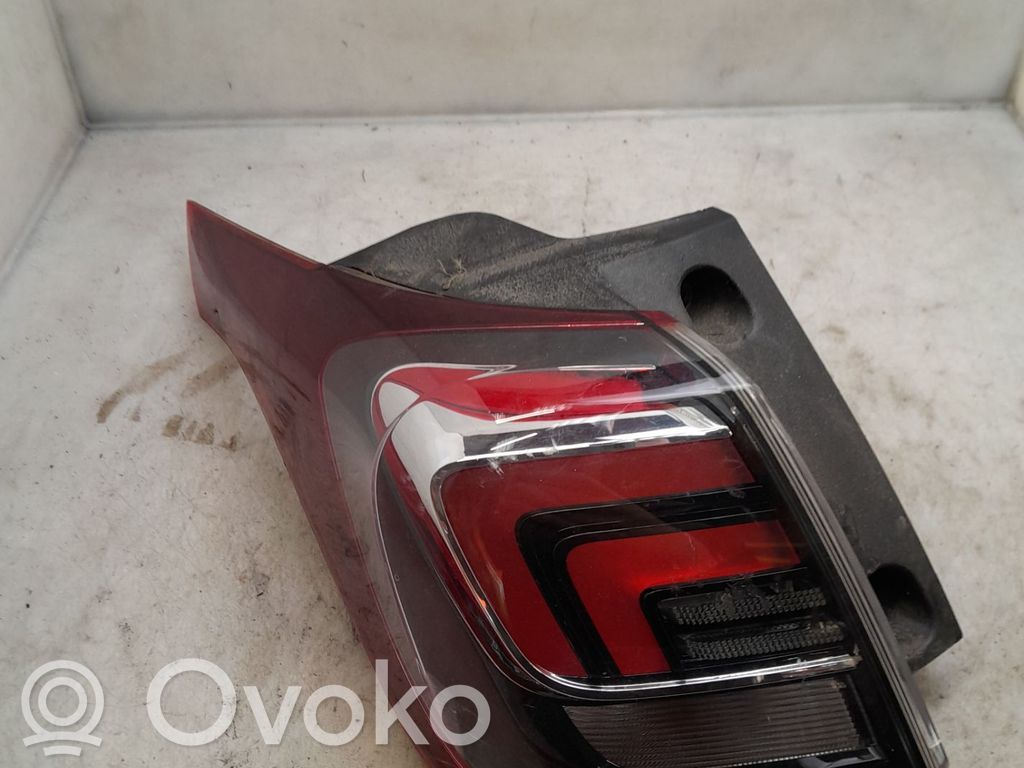 Opel Crossland X Lampă spate în caroserie 