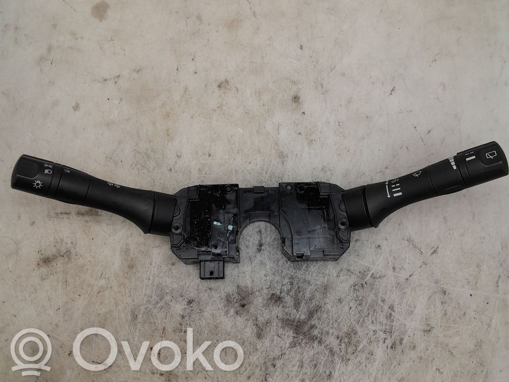 Nissan Note (E11) Manetka / Przełącznik kierunkowskazów wycieraczek 