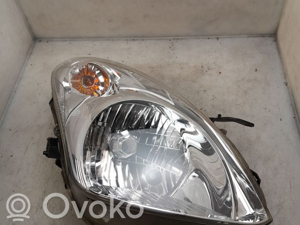 Nissan Pixo Far 