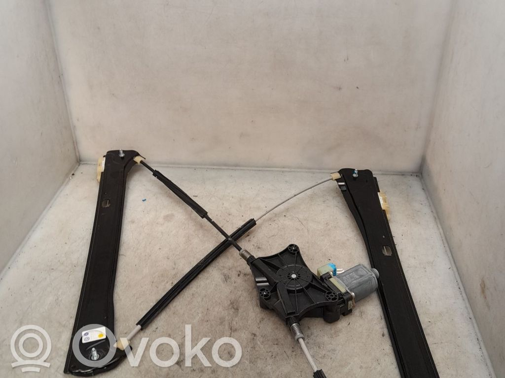 Volkswagen Tiguan Macara ușă față cu motor