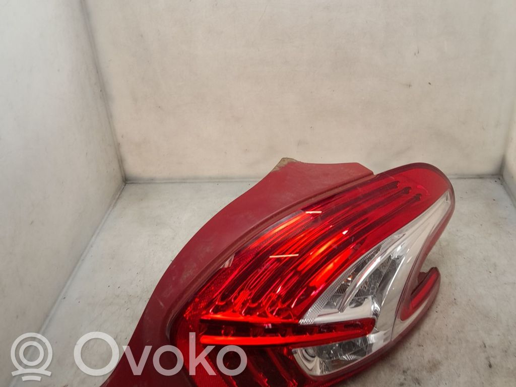 Peugeot 208 I Luci posteriori