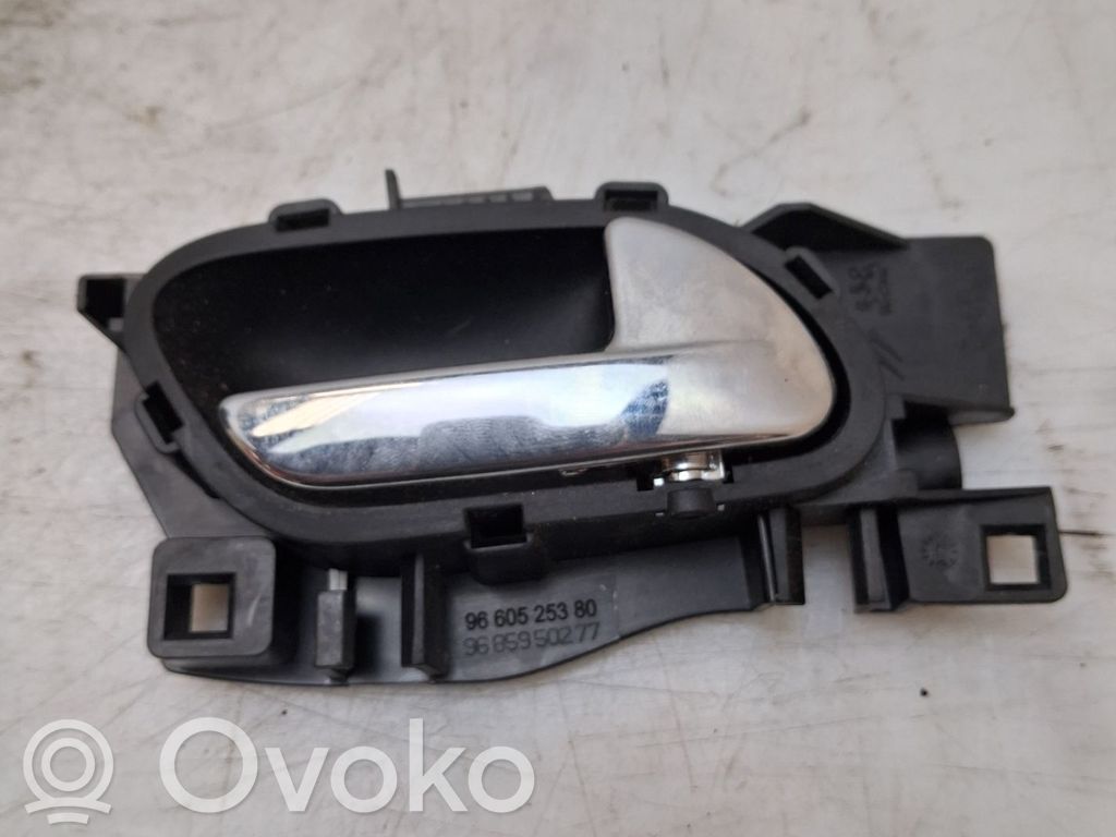 Peugeot 308cc Front door interior handle 