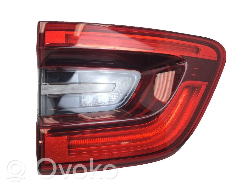 Renault Kadjar Lampă spate în capacul portbagajului 