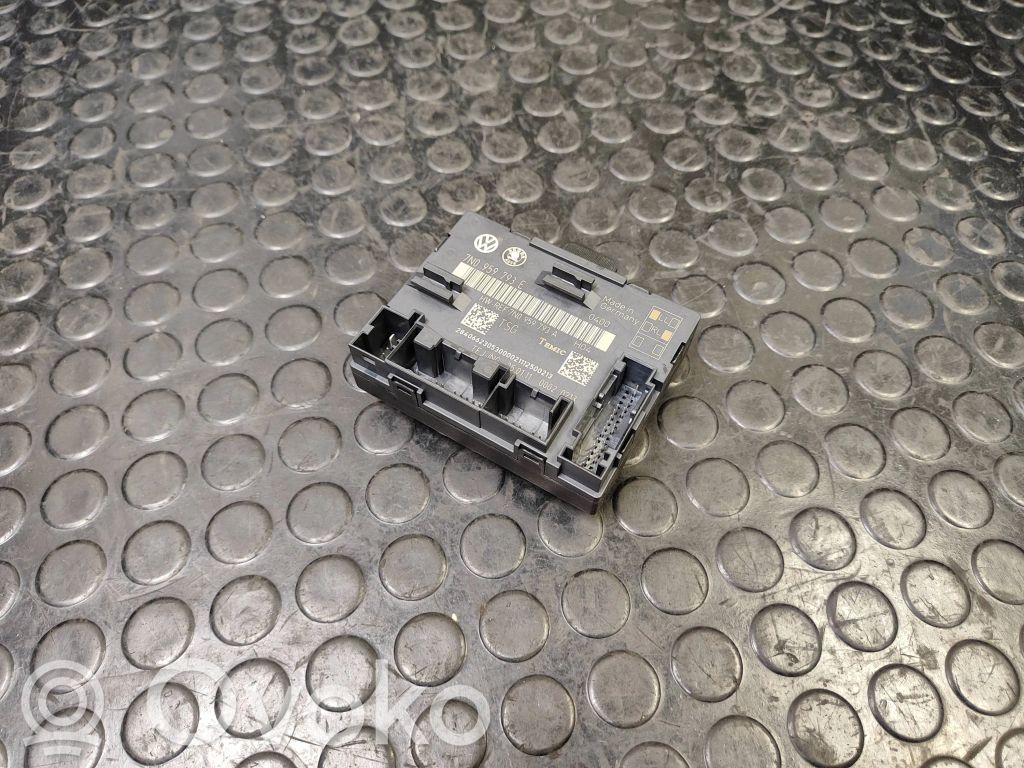 Seat Alhambra (Mk2) Door control unit/module 