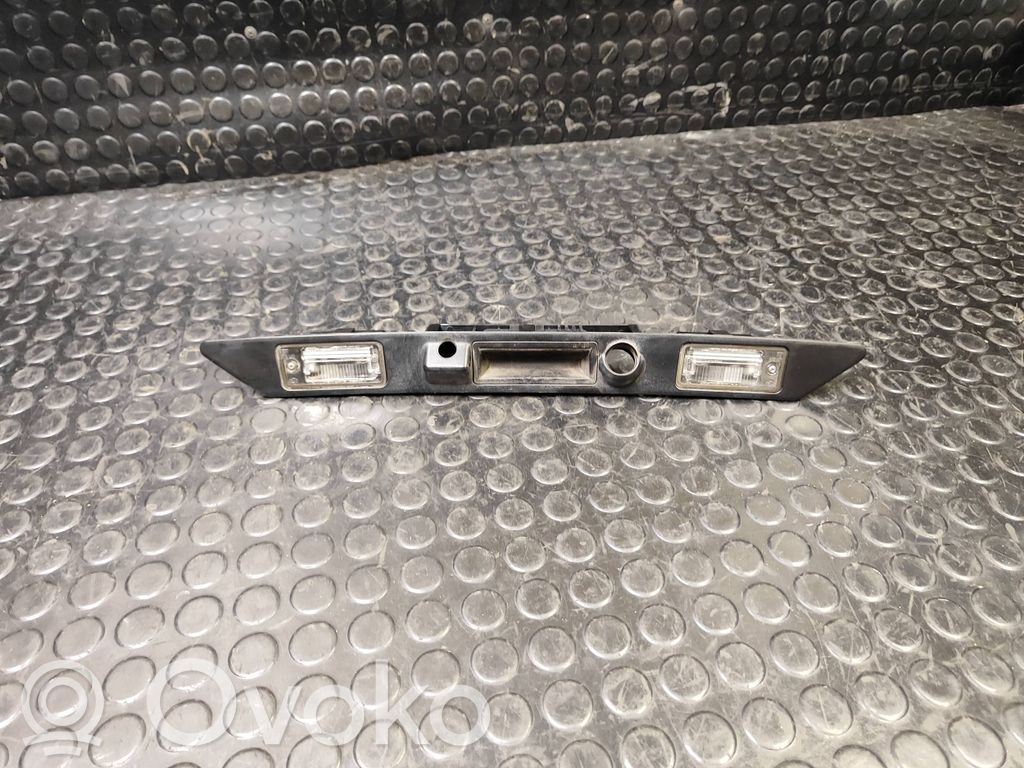 Audi A8 S8 D4 4H Éclairage de plaque d'immatriculation 