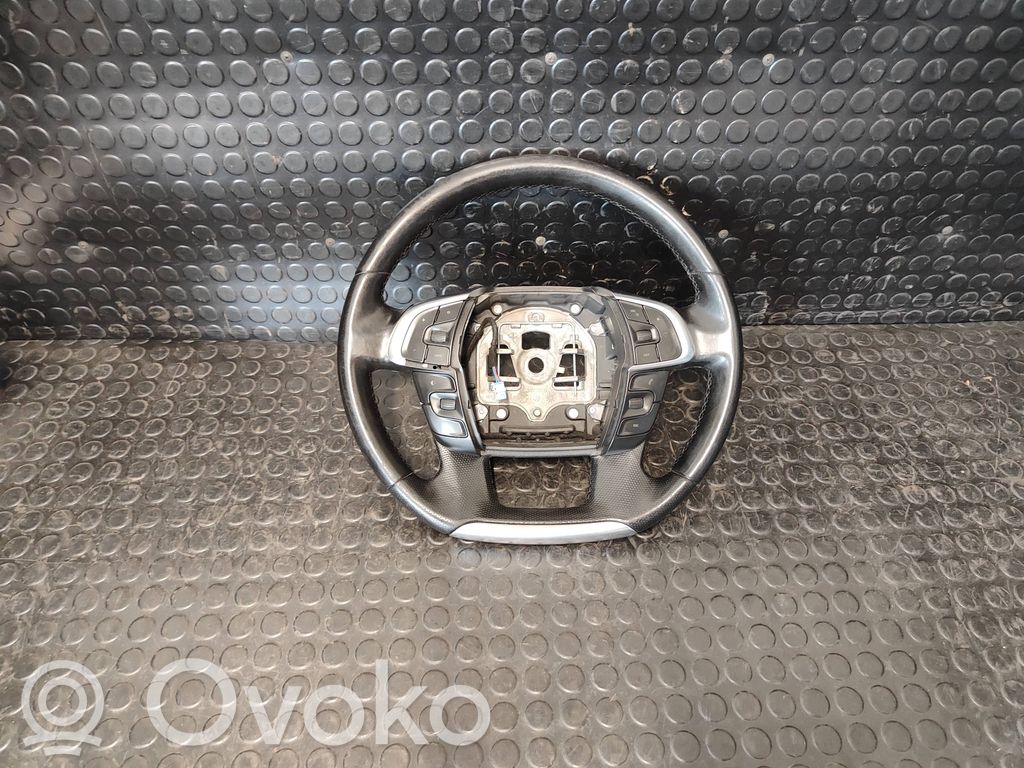 Citroen C4 II Steering wheel 