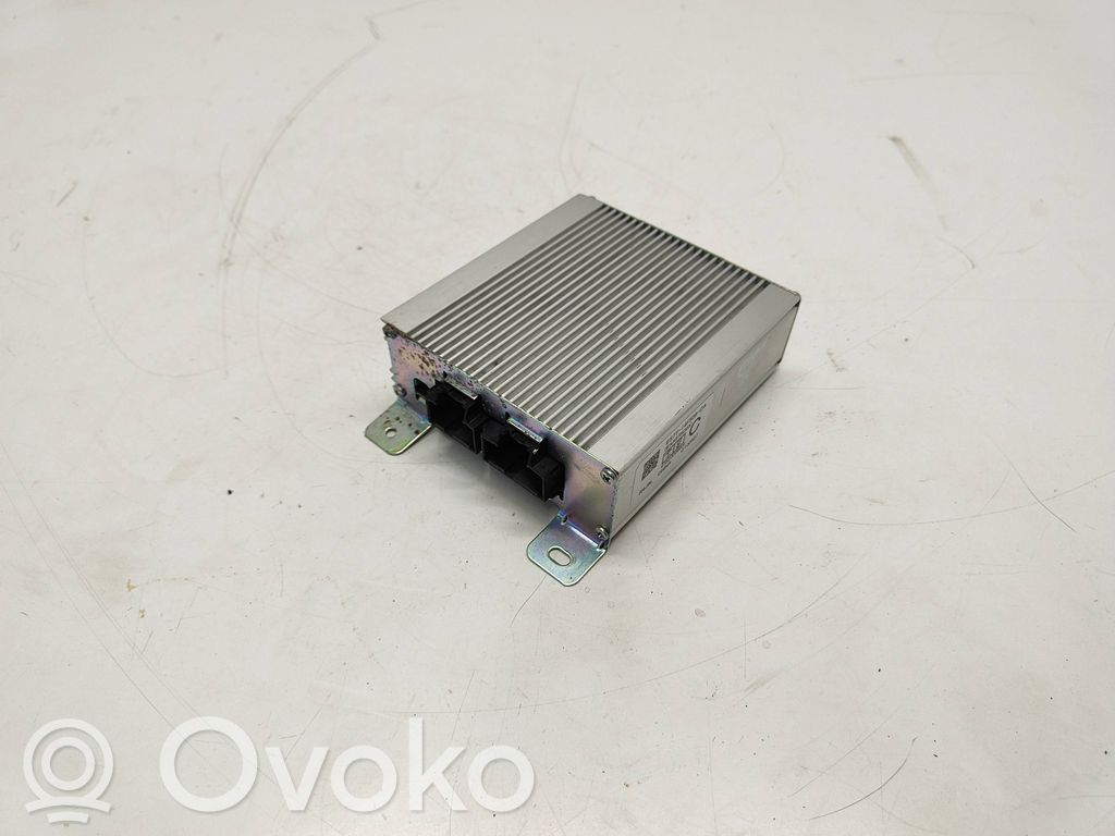 Ford Fusion II Wzmacniacz audio 