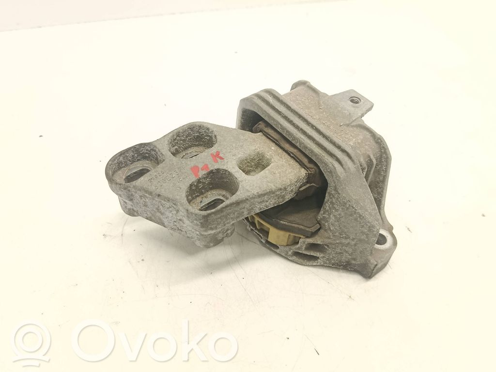 Mercedes-Benz GLA W156 X156 Engine mount bracket 