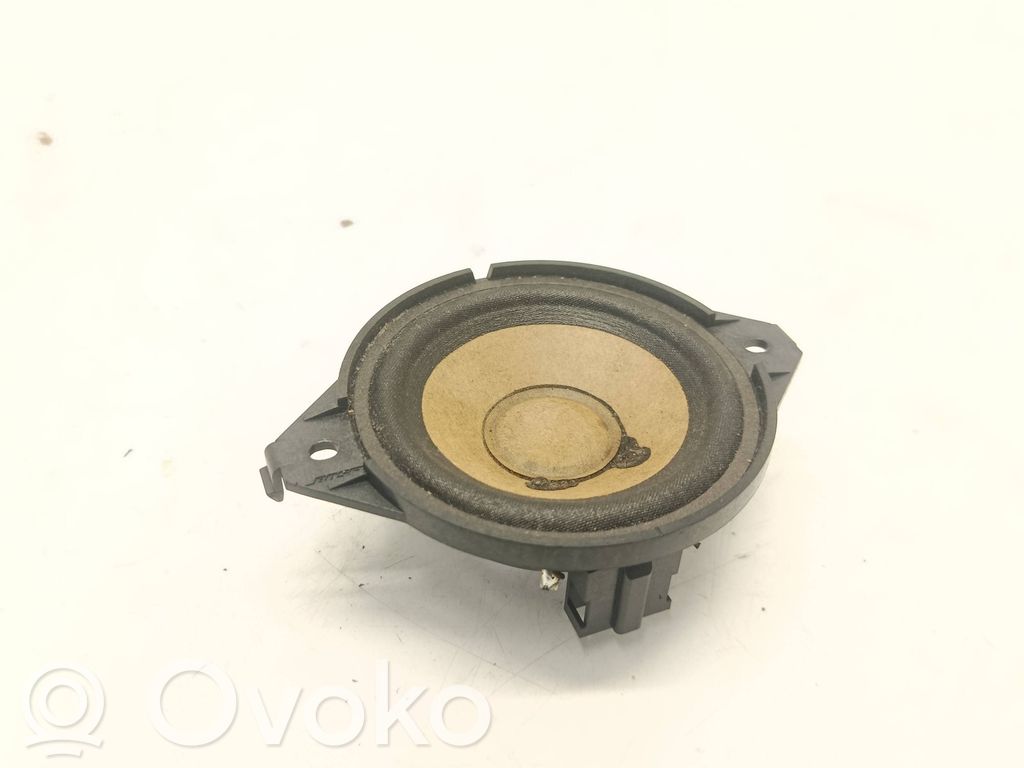 Audi Q3 8U Panel speaker 