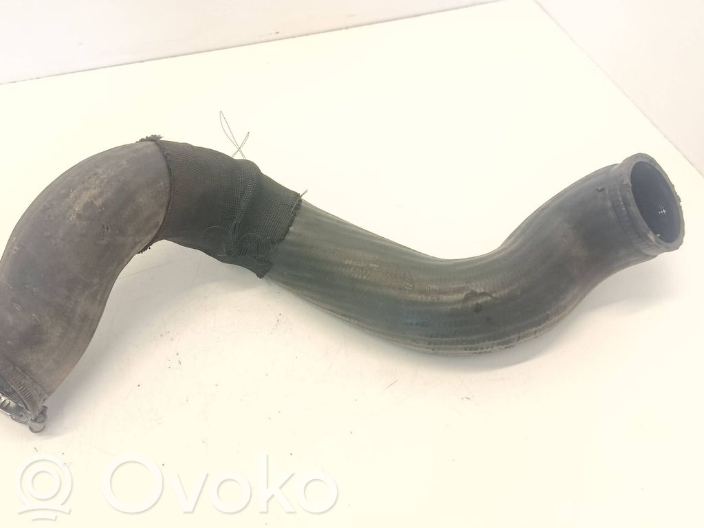 Volvo XC60 Interkūlera šļūtene (-es) / caurule (-es) 