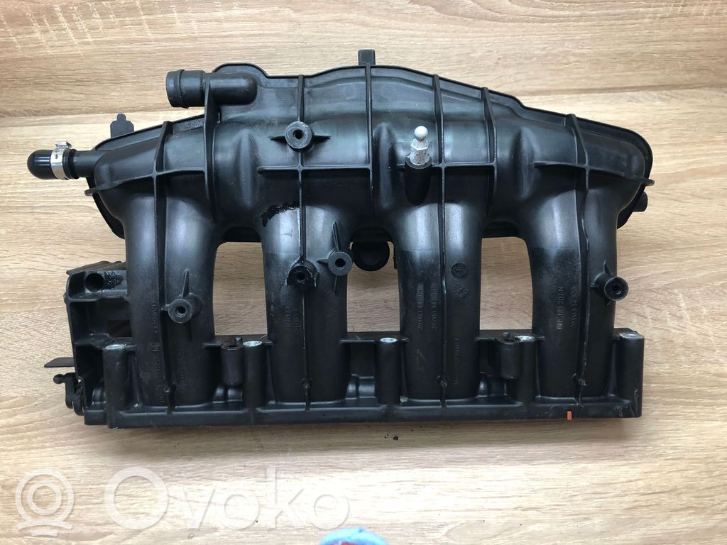 Audi A4 S4 B7 8E 8H Colector de admisión 