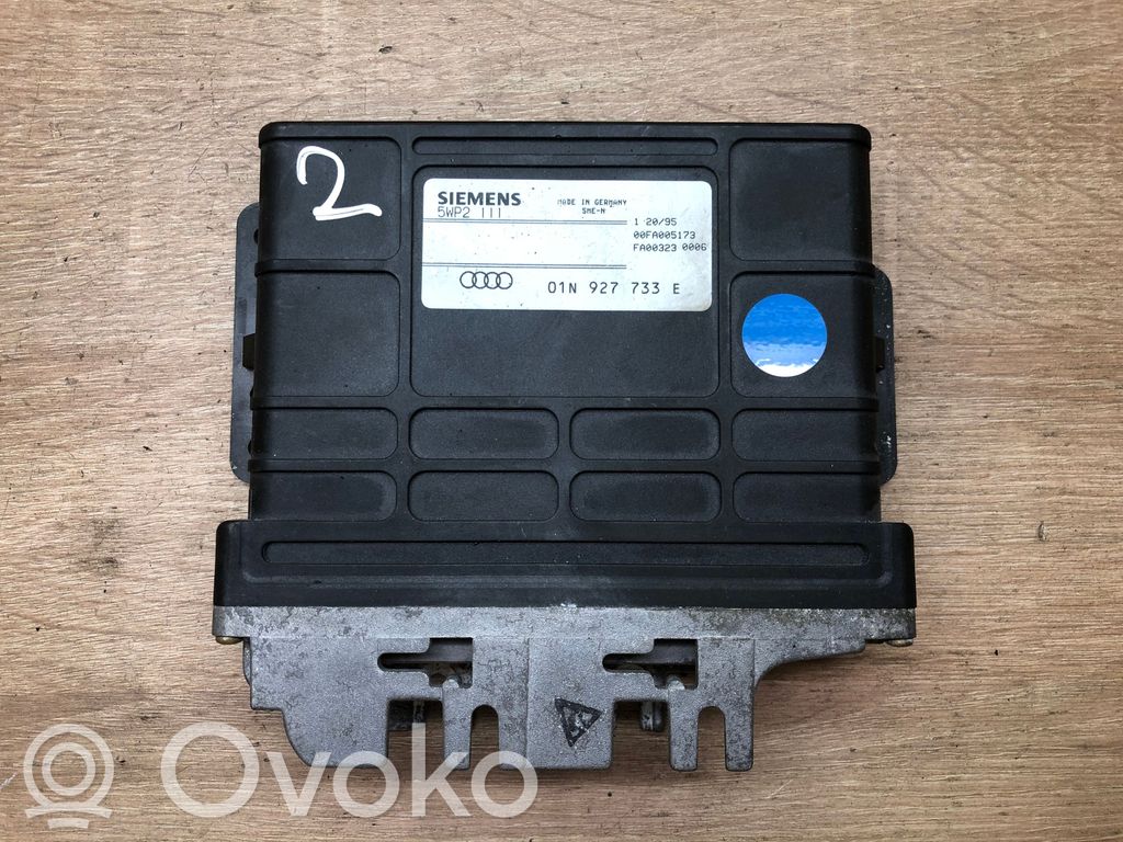 Audi A4 S4 B5 8D Transmission gearbox valve body 