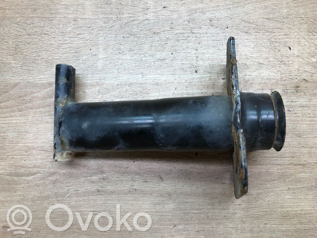 Audi A4 S4 B7 8E 8H Odbój / Amortyzator zderzaka przedniego 