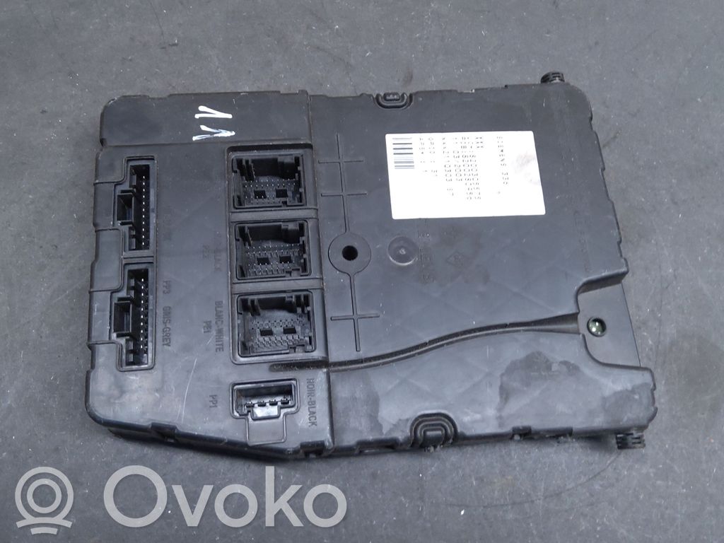 Renault Megane II BSM Control unit 