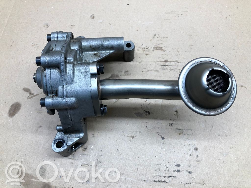 Volkswagen PASSAT B6 Pompa olejowa 
