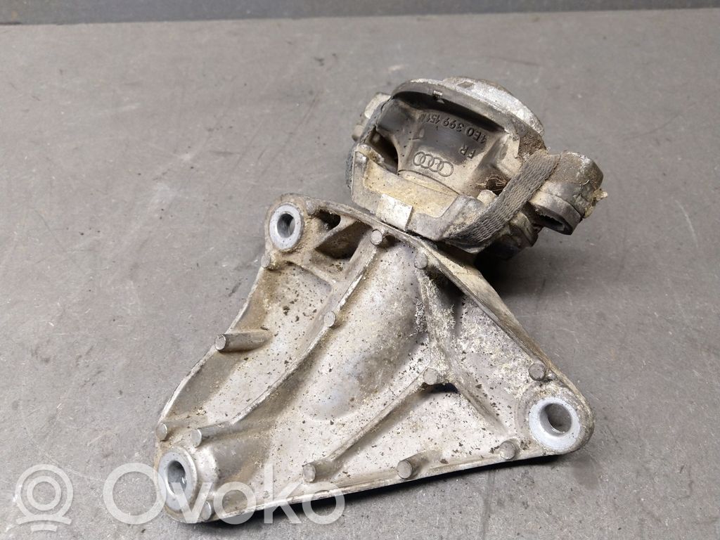 Audi A8 S8 D3 4E Gearbox mounting bracket 