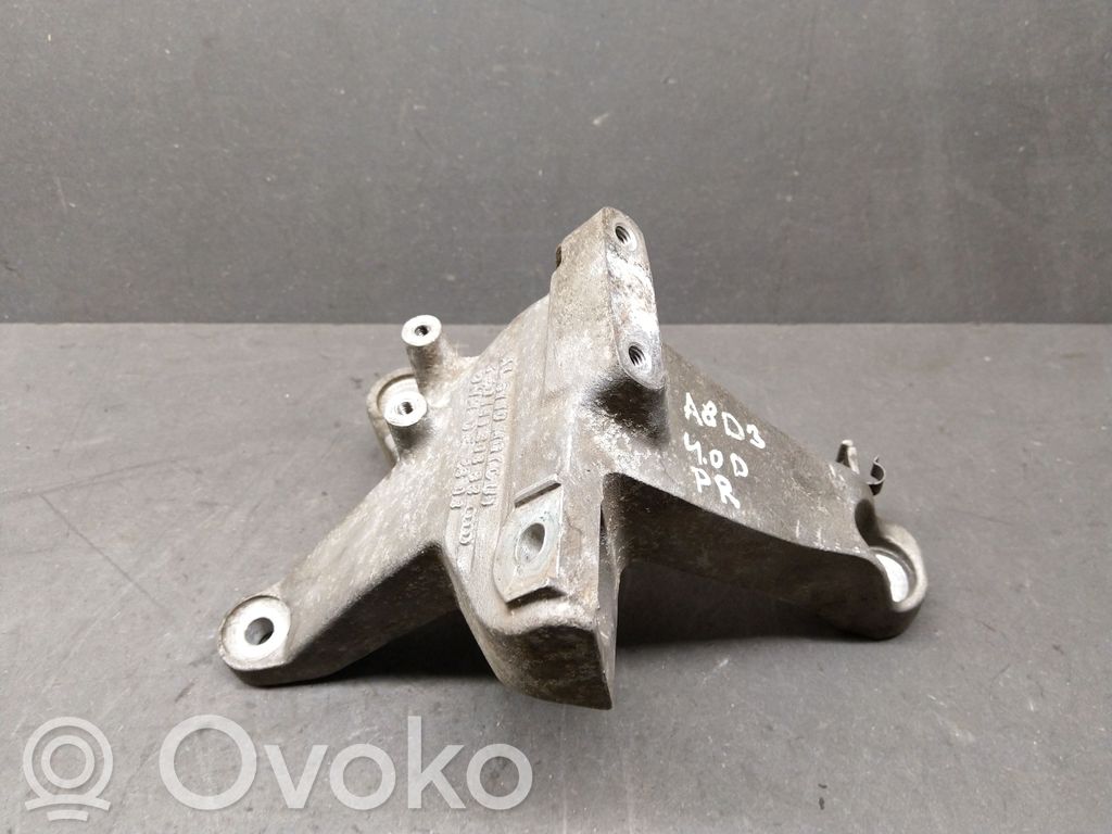Audi A8 S8 D3 4E Engine mounting bracket 
