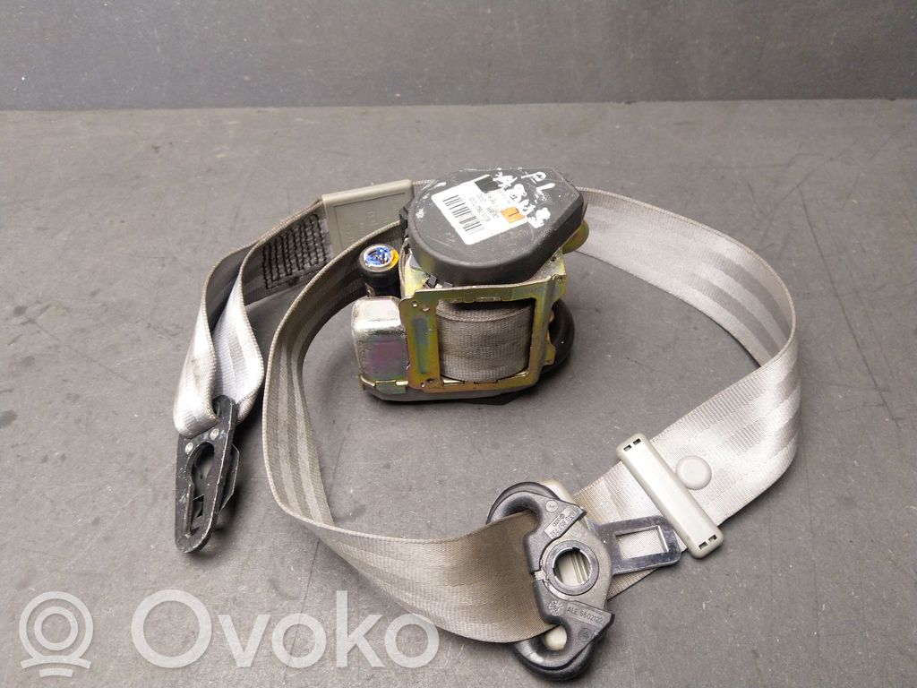 Audi A8 S8 D3 4E Front seatbelt 